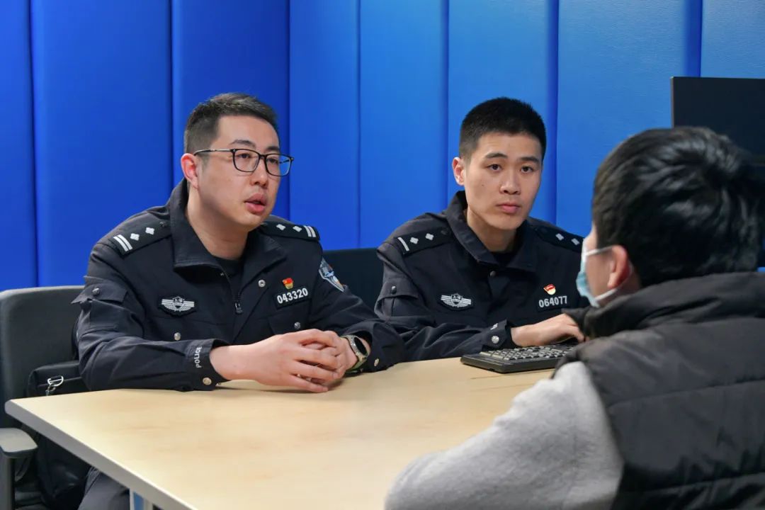 金沙威尼斯76亿！疾风1号警税联合在行动！(图3)