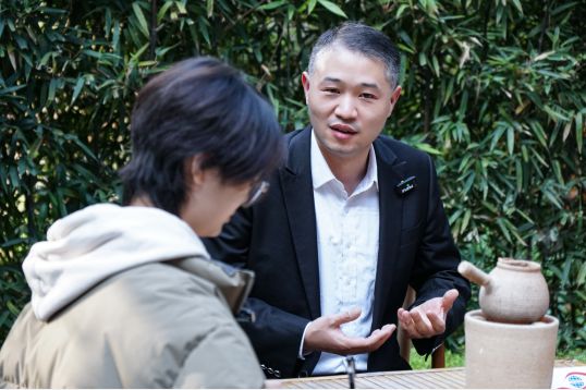 金沙威尼斯中英人工智能合作进行“四川对话”四川展示AI产业发展三重优势(图3)