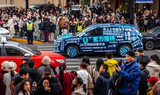 金沙威尼斯比汉兰达轴距还长！捷途新款7座插混SUV1669万起还有座椅(图9)
